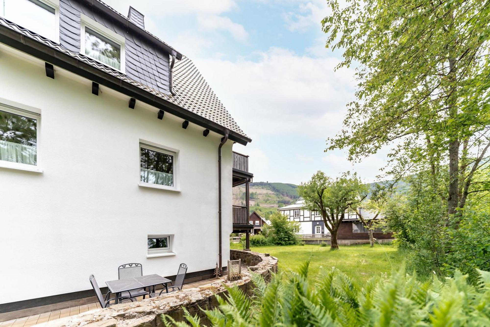 Ferienwohnung Haus An Der Lenne Lennestadt Ngoại thất bức ảnh